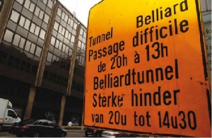 cartello stradale in belgio