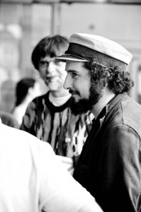 Vinicio Capossela e Jacopo Fo alla festa del Fatto al Circolo Fuori Orario di Gattatico