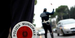 vigili_urbani_blocco_interna