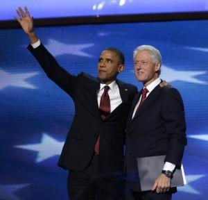 Clinton e Obama sul palco della Convention Americana