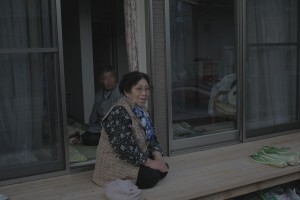 anziani tornati a Kawauchi, Giappone Fukushima