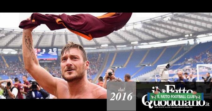 Roma, ricomincia il tormentone sul futuro di Totti. Intanto lui entra, sforna un assist e segna il gol decisivo